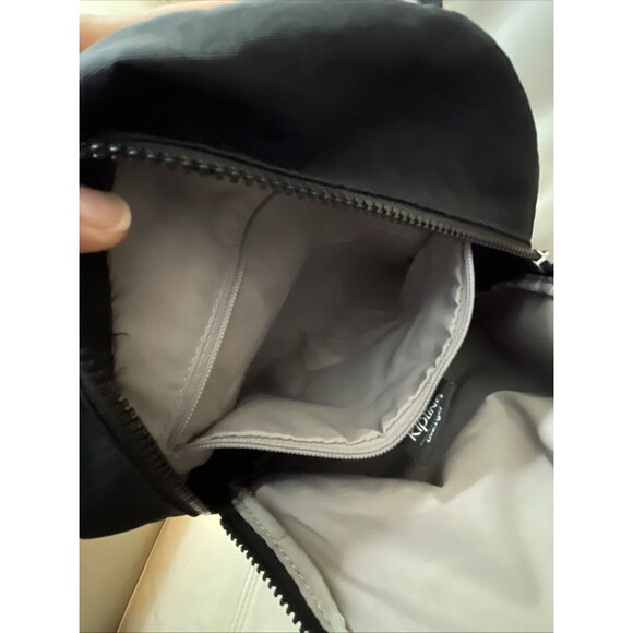 Kipling Backpack Bag Queenie Small Black Pockets Nylon Live Light - Picture 15 of 16